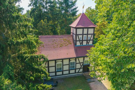 Fischerkirche Ferch, Foto: Martin Karnbach, Lizenz: Gemeinde Schwielowsee Fischerkirche Ferch, Foto: Martin Karnbach, Lizenz: Gemeinde Schwielowsee